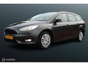 Ford Focus - Wagon 1.0 EcoBoost Trend Edition, Stoel-stuurverwarming, Cru