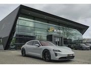 Porsche Taycan Sport Turismo - GTS 598pk 93 kWh Panoramadak *SOH 93%* *incl BTW* Bijrijders