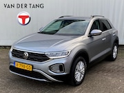 Volkswagen T-Roc - 1.5 TSI Life LEEGVERKOOP