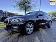 BMW 1-serie - 118i Business Edit Automaat Clima Navi 33.094 KM NL-Auto