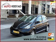Toyota Aygo - 1.0-12V 5-DEURS 1 JAAR APK/ ORIGINELE KILOMETERS