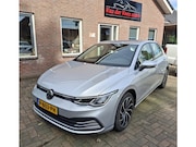 Volkswagen Golf - 1.0 eTSI Life Business. Dealer onderhouden. O.a. carplay, ad