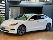 Tesla Model 3 - Standard RWD Plus 60 kWh