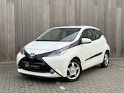 Toyota Aygo - 1.0 VVT-i x-play * Automaat * Camera