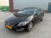 Volvo V60 - 2.4 D6 AWD Plug-In Hybrid Summum 211.000 Nap Clima Leer Schu