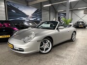 Porsche 911 - 3.6 Carrera 4