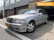 Mercedes-Benz C-klasse - 180 Classic Select AUT AIRCO LMV NAP RIJDT GOED APK 6-2027