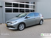 Toyota Auris - 1.8 Hybrid Trend NL Auto | 1e Eigenaar | Panoramadak | Navig