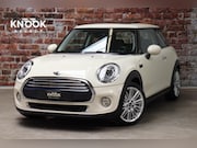 MINI Cooper - Hatchback Chili Serious Business 3 deurs / Navigatiesysteem