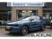 Lynk & Co 01 - 1.5 MY23! BLACKLINE! ZWARTE-HEMEL ROLHOES 360-CAMERA PANO/SC