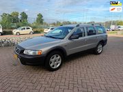 Volvo XC70 - 2.5 T Summum - APK 10-2027 - Automaat - Trekhaak - Carplay-