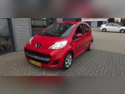 Peugeot 107 - 1.0-12V Urban Move 5-drs Airco
