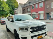 Dodge Ram - 5.7 V8 4x4 Crew Cab Laramie