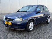 Opel Corsa - 1.2i-16V Strada Cool APK 02-2027 AUTOMAAT