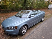Volvo C70 - 2.4i Momentum Zeer mooi, goed onderhouden & izgst, 170Pk - A