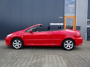 Peugeot 307 - 1.6-16V 307 CC lage km stand Unieke combinatie