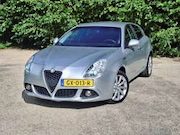 Alfa Romeo Giulietta - 2.0 JTDm Distinctive |AUTOMAAT + CRUISE + AIRCO|