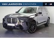 BMW X7 - xDrive40i M Sport Automaat / Trekhaak / Panoramada