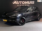Porsche Cayenne - 3.0 E-Hybrid Sport Design/Sport Chrono/Pano/Softclose/Memory