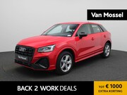 Audi Q2 - 30 TFSI S Edition | ACHTERUITRIJCAMERA | LEDER INTERIEUR | N
