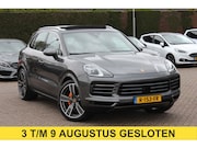 Porsche Cayenne - 3.0 E-Hybrid / Trekhaak / Panoramadak / Camera / Luchtvering