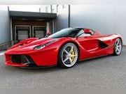 Ferrari LaFerrari - Rosso Corsa - 1 of 499 - Warranty 2026