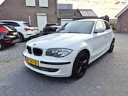 BMW 1-serie - 116i Business 5 Deurs Airco Koppakking lek