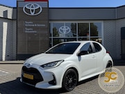 Toyota Yaris - 1.5 HYBRID EXECUTIVE NL-AUTO 17'' LM-VELGEN BSM HALF-LEDER S