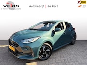 Toyota Yaris - 1.5 Hybrid 115 Dynamic, Parkeersensoren, Stuur + Stoelverwar