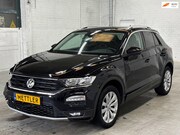 Volkswagen T-Roc - 1.5 TSI Style | Navigatie | Camera
