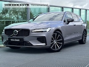 Volvo V60 - 2.0 T8 Plug-in hybrid AWD Plus Dark PHEV, Automaat, Panorama
