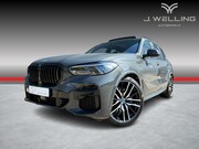 BMW X5 - xDrive45e pano B&W Night vision tr.hk / Merino