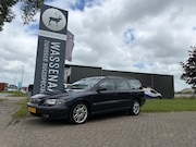 Volvo V70 - 2.3 T-5 Comfort Line | Automaat | Carplay |