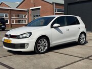 Volkswagen Golf - 2.0 GTI Clima Cruise DSG Navi Pdc Keyless