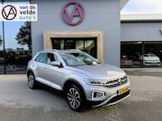 Volkswagen T-Roc - 1.5 TSI 150pk DSG Style | Trekhaak | Camera | Navi | 4-seaso