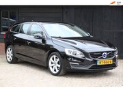 Volvo V60 - 1.5 T2 Nordic+ Xenon/parkeersensor/Navigatie/stoelverwarming
