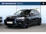 BMW X1 - sDrive18i Sport Line Automaat / Sportstoelen / Trekhaak / Ac