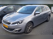 Peugeot 308 - 1.2 PureTech Allure Automaat Navi