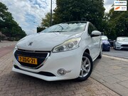 Peugeot 208 - 1.2 VTi Allure A-C Elek Pakket Pano Navi Cruise