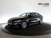 BMW i4 - eDrive40 84 kWh | HIFI | Trekhaak | 12 maanden BOVAG |