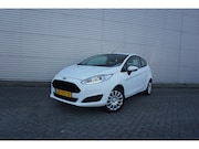 Ford Fiesta - 1.0 Style Airco / Navi / Cruise / Elektr. ramen / NAP / APK