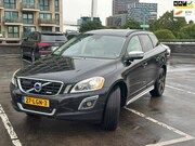 Volvo XC60 - 2.4 D5 AWD R-Design Bomvol Adaptief Cruise Pano Trekhaak Lee
