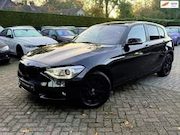 BMW 1-serie - 116 116i Black On Black|Nieuwe Ketting + Kleps