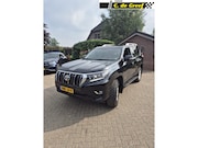 Toyota Land Cruiser - 2.8 D-4D-F Challenger Window Van