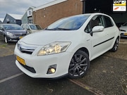 Toyota Auris - Wij hebben nog goede Hybride Toyota`s>> drOranjeSnor