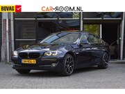 BMW 5-serie - 528i High Executive Pano HUD NAP Trekhaak Cruise Leder