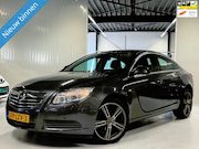 Opel Insignia - 1.8 140PK Edition Airco|Navi|19inch velgen| Pakeersensoren!