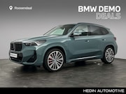 BMW X1 - xDrive25e M-Sport Pro | Trekhaak | Panoramadak | Comfort Acc