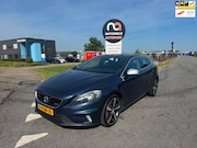 Volvo V40 - | 2014 | 2.0 D4 R-Design Business | Export en handel | APK