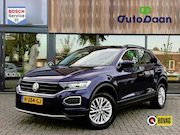 Volkswagen T-Roc - 1.5 TSI Style Busines | Stoelverwaming | Trekhaak